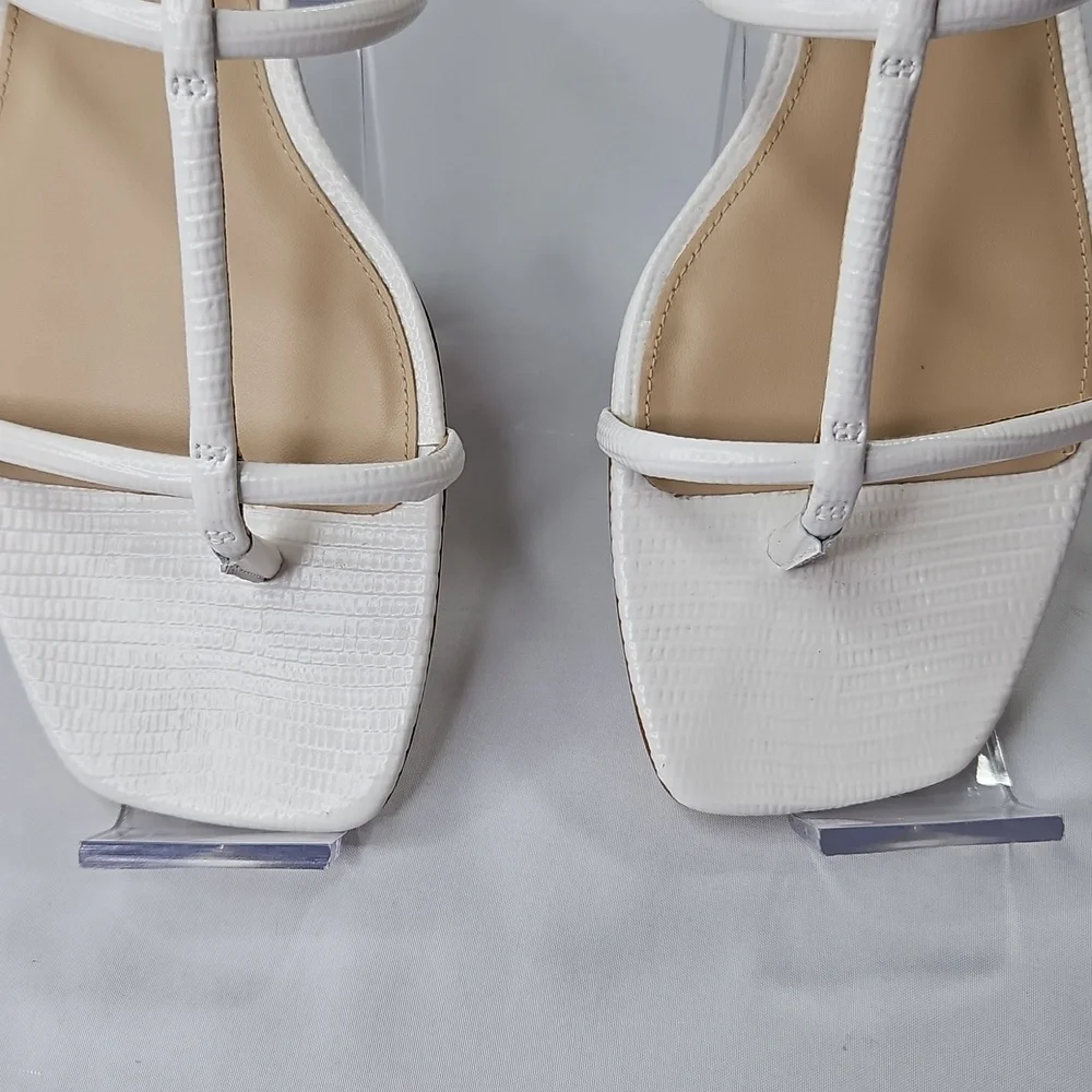 Veronica Beard Marbella lizard-embossed T-strap sandal  parchment white Sz 8 NWT - Picture 5 of 9